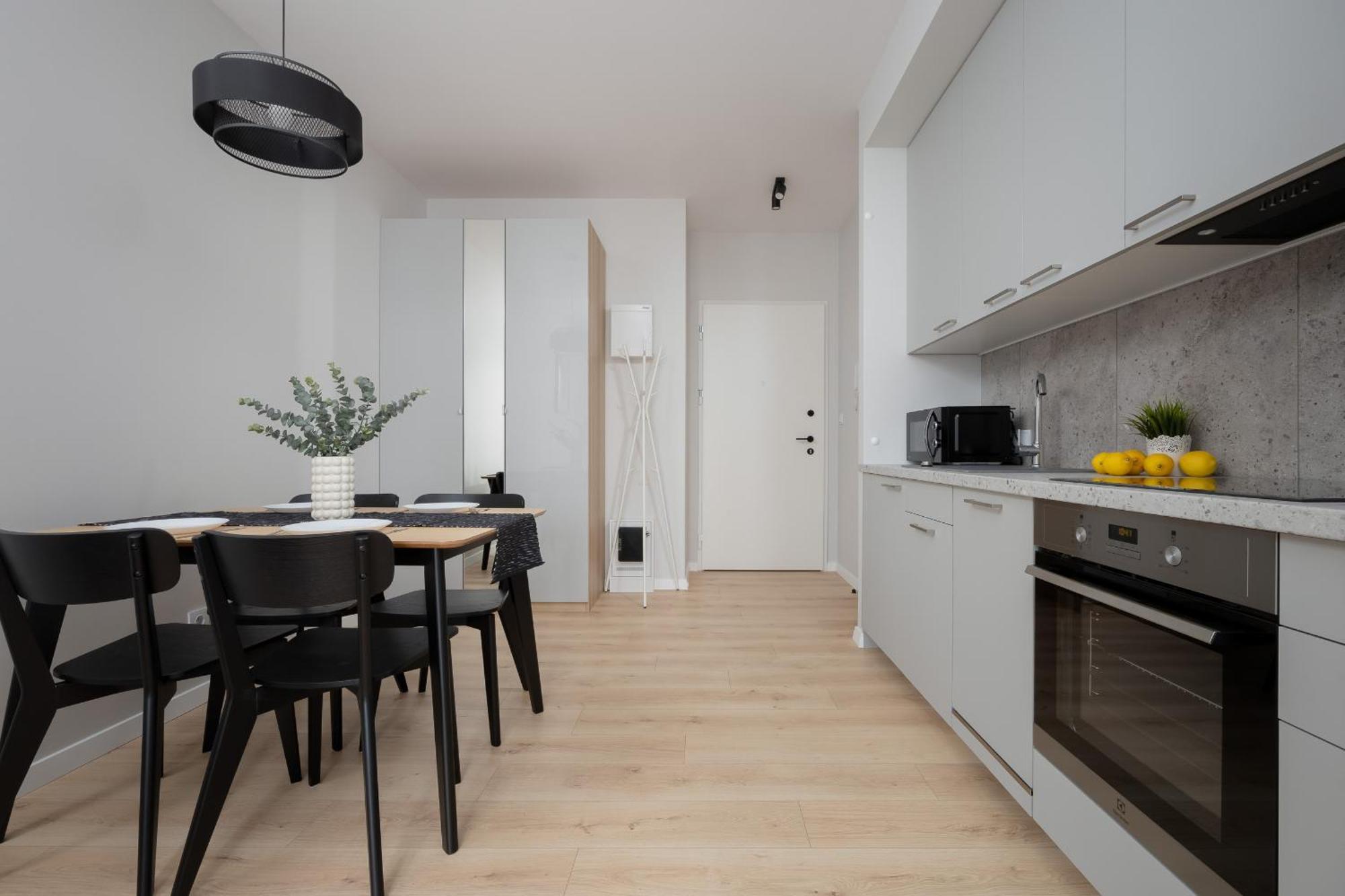 Stylish Apartments With Parking By Noclegi Renters Varšava Exteriér fotografie