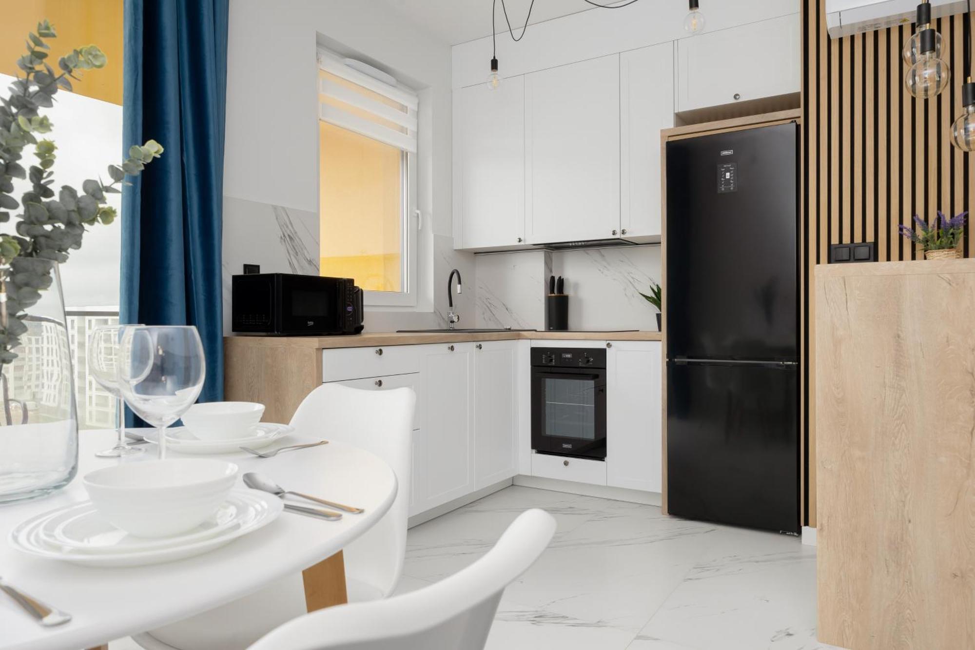 Stylish Apartments With Parking By Noclegi Renters Varšava Exteriér fotografie